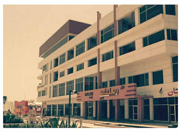 بازار دیپلمات کیش