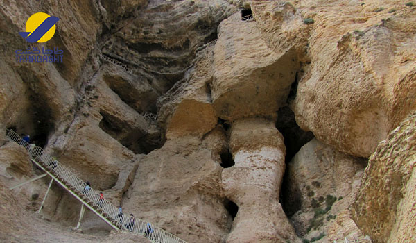 غار کرفتو