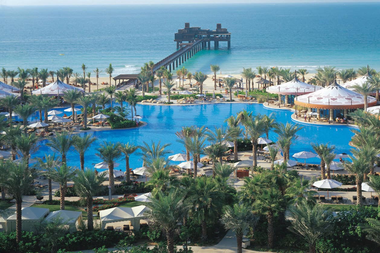 تور دبی با هتل Jumeirah Al Qasr hotel
